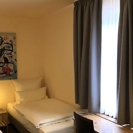 Hotel Loens Garni Garbsen
