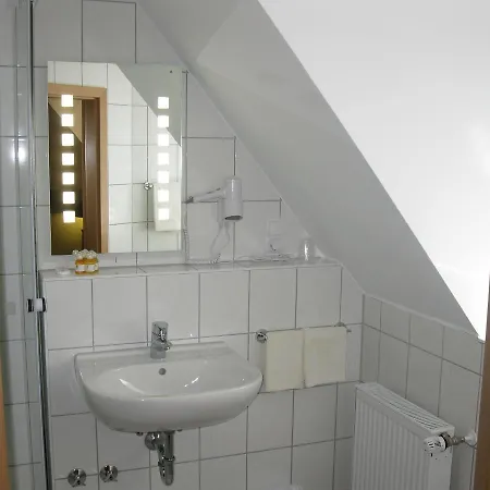 Loens Garni 3*
